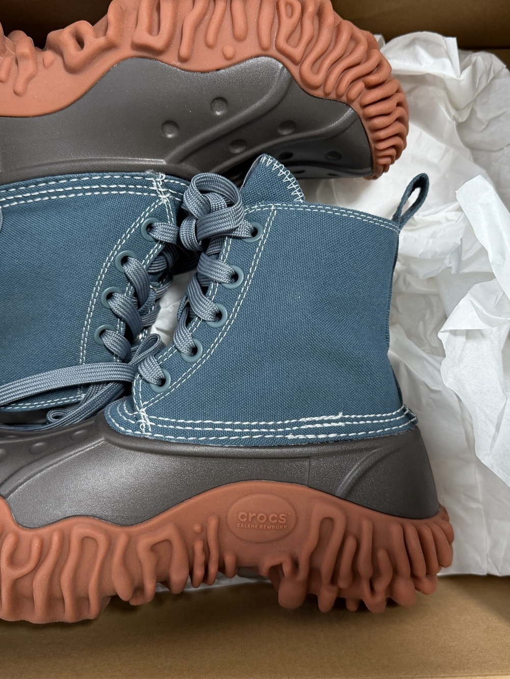 Crocs x SaleheBembury collab rain boot women 6 / men 4